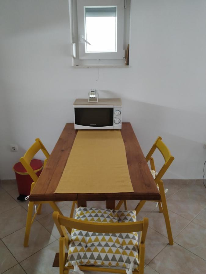טרוגיר Studio Apartman Violeta II - 50M From The Beach מראה חיצוני תמונה