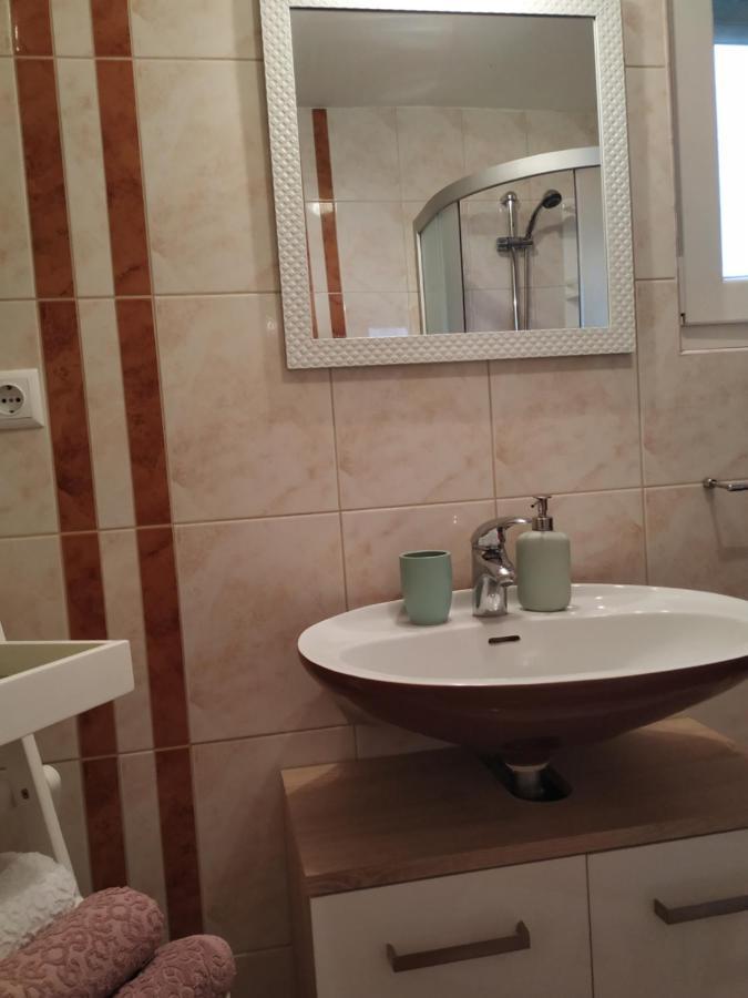 טרוגיר Studio Apartman Violeta II - 50M From The Beach מראה חיצוני תמונה