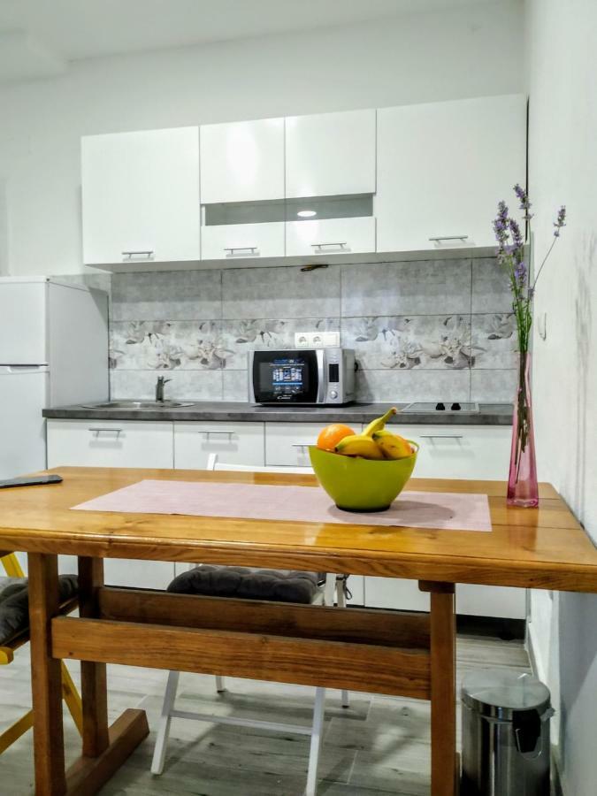 טרוגיר Studio Apartman Violeta II - 50M From The Beach מראה חיצוני תמונה
